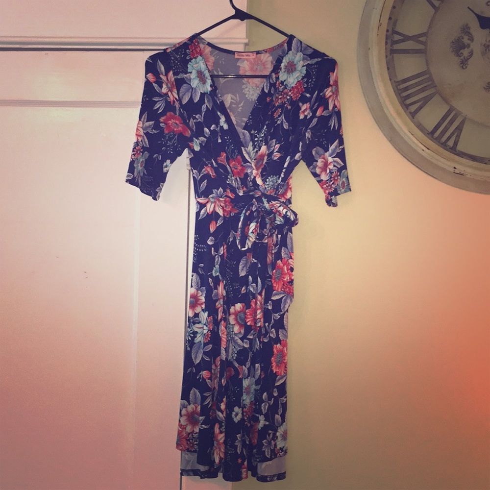 Floral Side Tie Adjustable Maternity/Nursing Dress